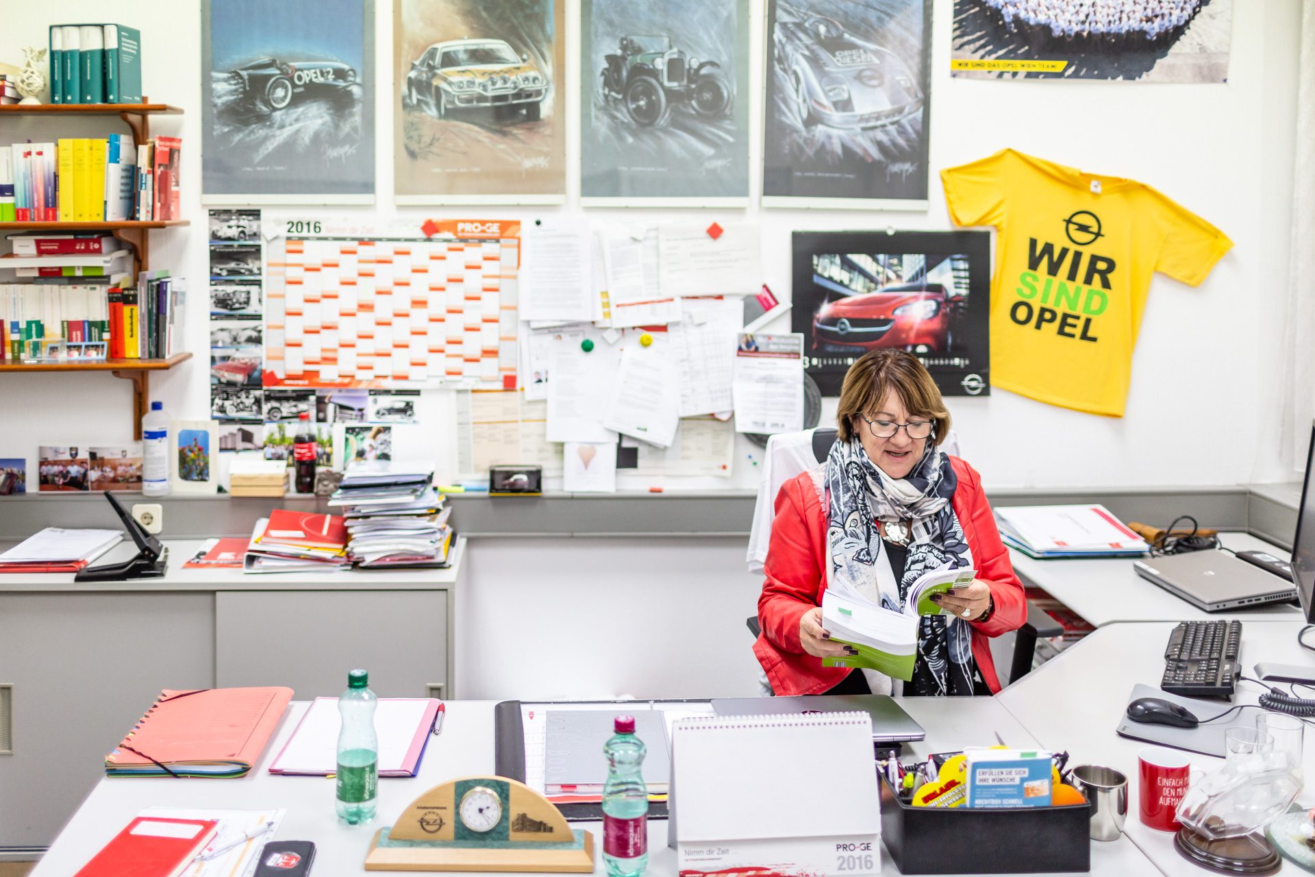 Renate Blauensteiner in ihrem Büro