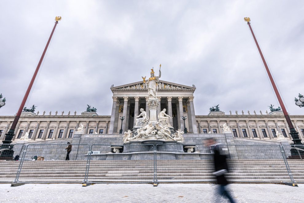 Blick auf das neue Parlament in Wien. Hier muss der 10-Punkte-Plan für Österreich umgesetzt werden.