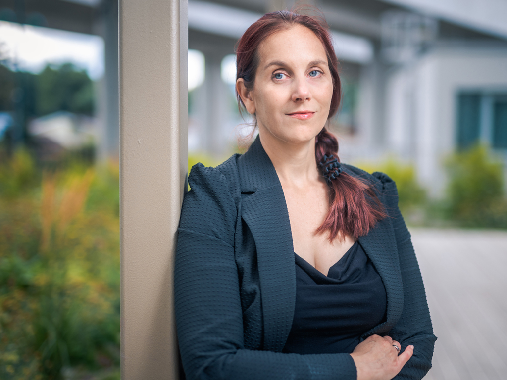 Claudia Neumayer-Stickler. Sie setzt sich für betriebliche Gesundheitsförderung ein.