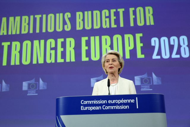 EU-Kommissionspräsidentin stellt in Brüssel die neuen Budgetpläne der EU vor. | © Yves Herman / REUTERS / picturedesk.com