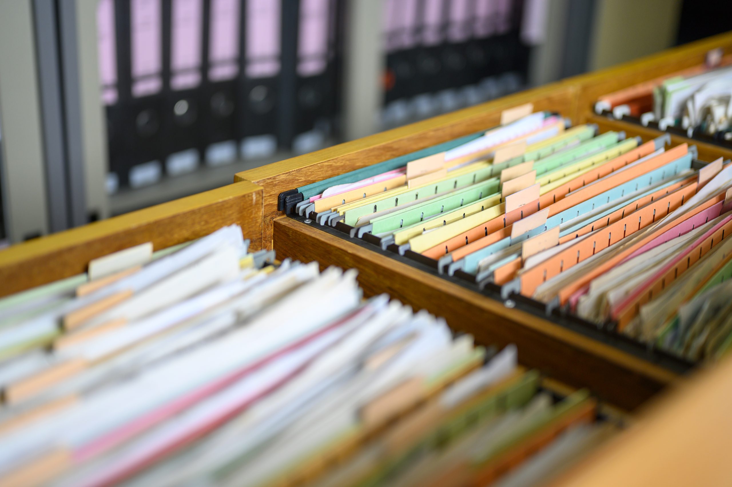 „Bürokratieabbau“ und Co: Drei neoliberale Framings im Check