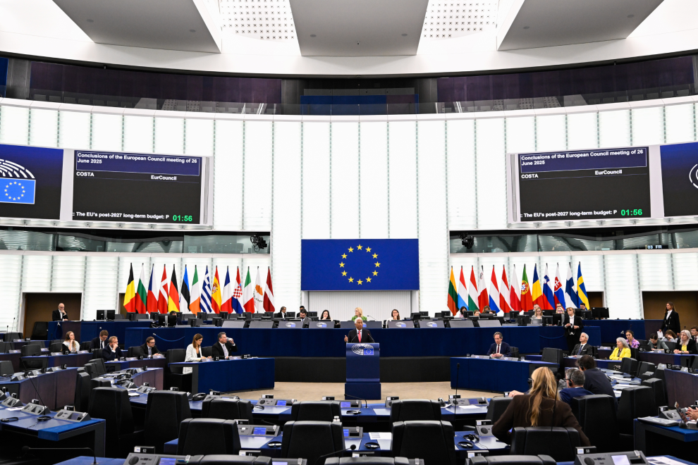Verschiedene Stellen im EU-Parlament arbeiten daran, Desinformation einzudämmen. | ©European Union 2025 - Source : EP / Laurie DIEFFEMBACQ