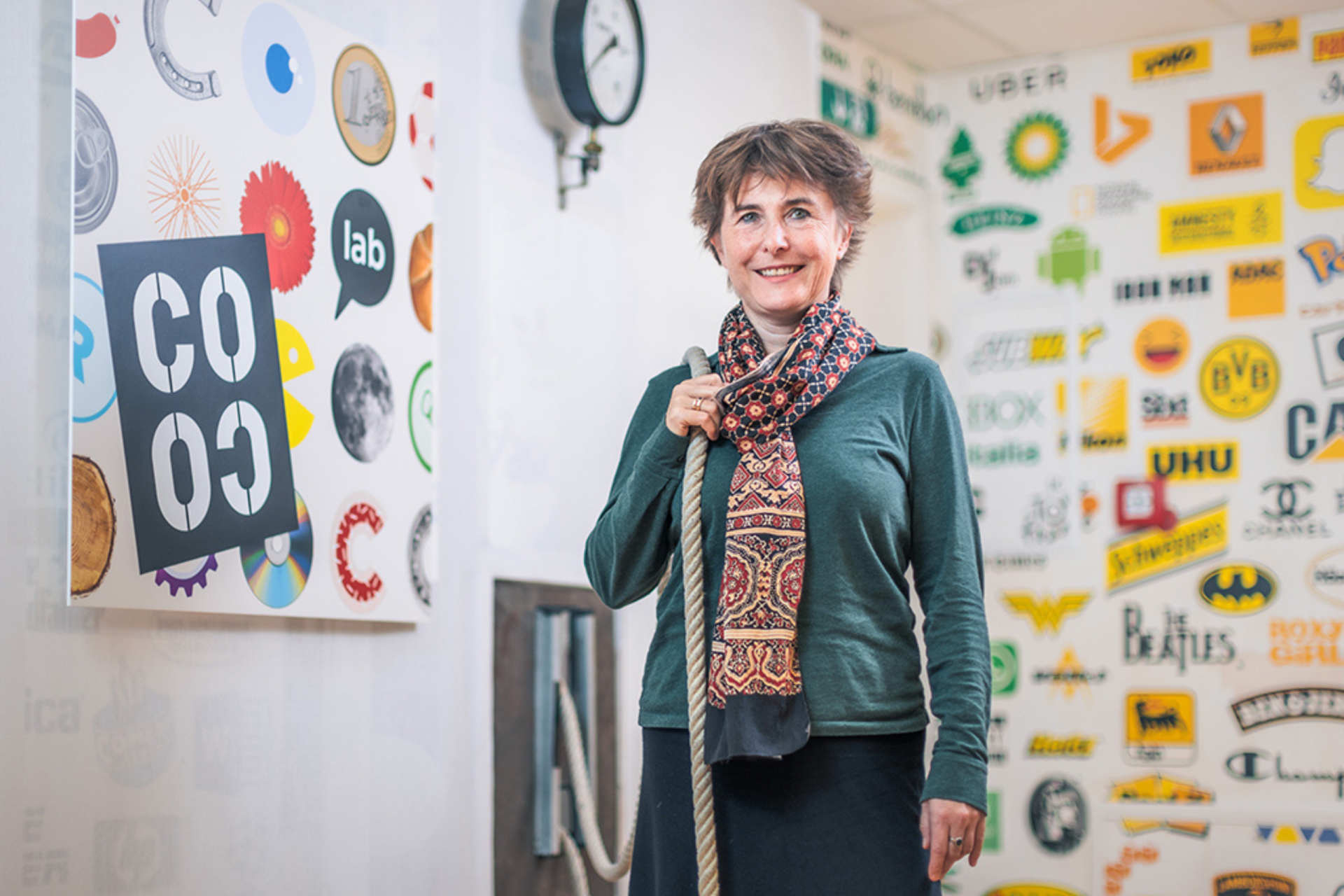 Für Projektmanagerin Christiane Thenius ist die Finanzbildung ein wichtiges Instrument im Kampf gegen ungesunde Kaufgewohnheiten. | © Markus Zahradnik