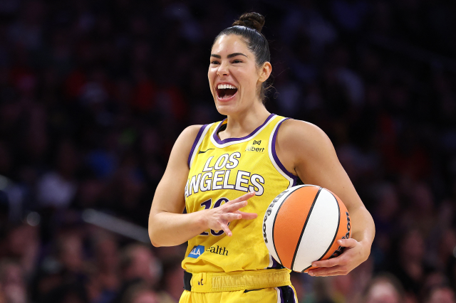 Für Basketballspielerinnen wie Kelsey Plum von den Los Angeles Sparks macht der neu verhandelte Vertrag einen riesigen Unterschied. | © APA-Images_AFP Getty_SEAN M. HAFFEY